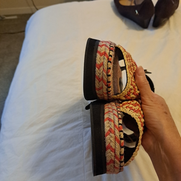 NWOB Farm Rio Platform Sandals Size 9 Leather Upper Multicolor - Picture 12 of 13